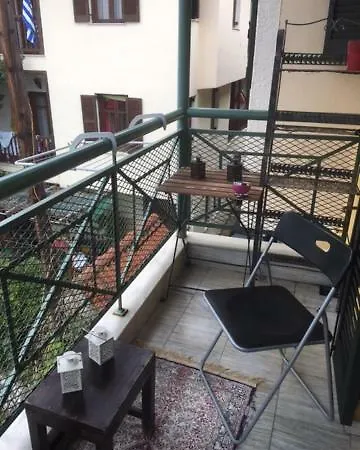 Tsinari, Traditional Area , Apartman *