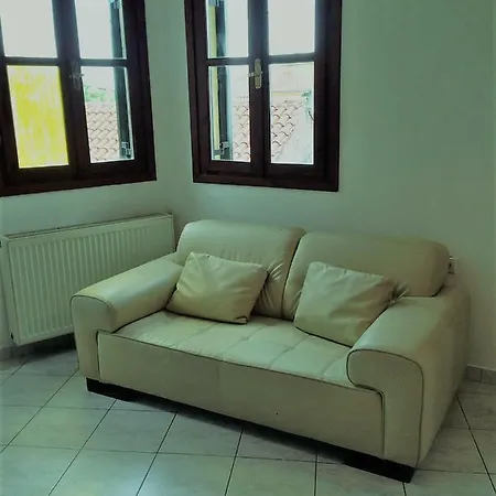 Tsinari, Traditional Area , Apartman