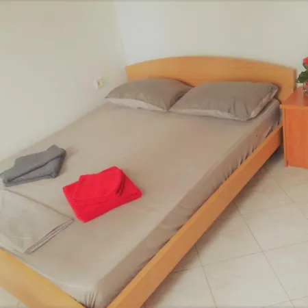 Tsinari, Traditional Area , Apartman