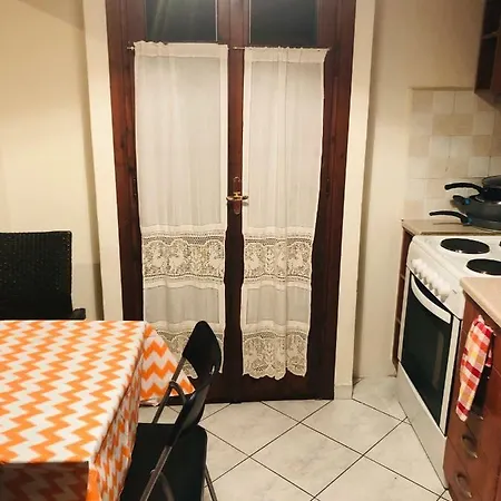 Apartman Tsinari, Traditional Area , *