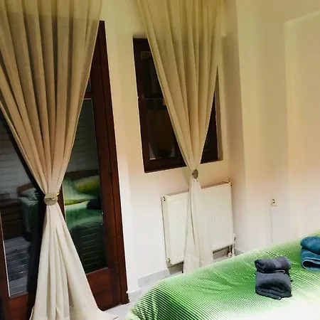 Apartman Tsinari, Traditional Area , *
